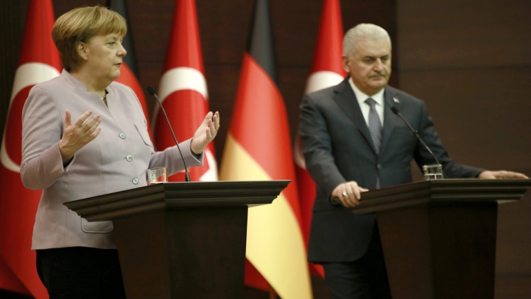 Между Германия и Турция остават различия и трябва да се