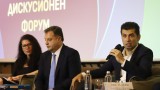 Кирил Петков към кметовете: Всички сме наши