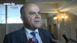 Великденските добавки остават 40 лв.