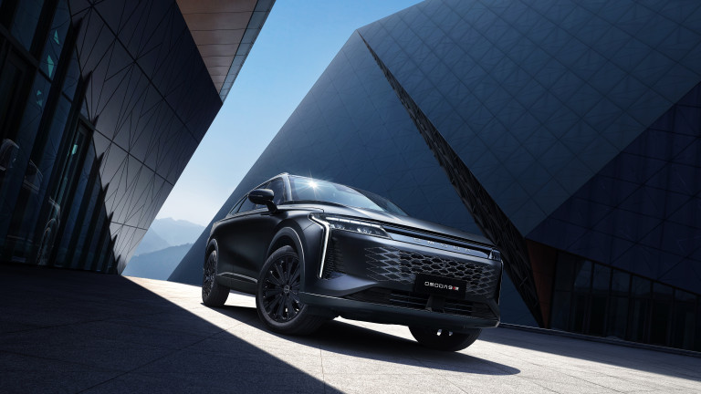 Omoda 9 SHS-P Black Edition