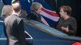  Мей потегли за Париж, откакто помоли Меркел да помогне за тупика с Брекзит 