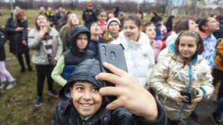 Над 500 ученици са успели да дойдат в Националния институт