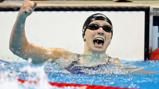 Олимпийската и световна шампионка Кейти Ледецки подобри собствения си световен