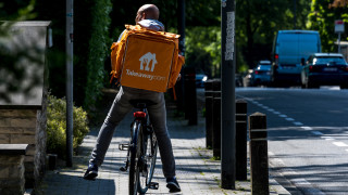 Европейската комисия одобри придобиването на Just Eat Takeaway com от Naspers