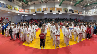 410 състезатели в три възрастови групи до 8 до