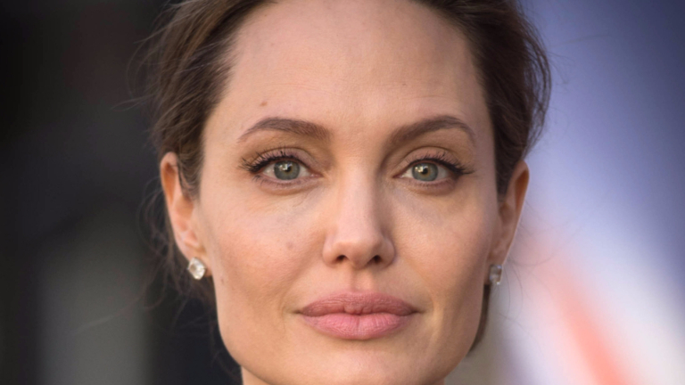 Анджелина Джоли се омъжва!
