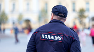 Иззеха 10 817 долара лаптоп списък с имена и три