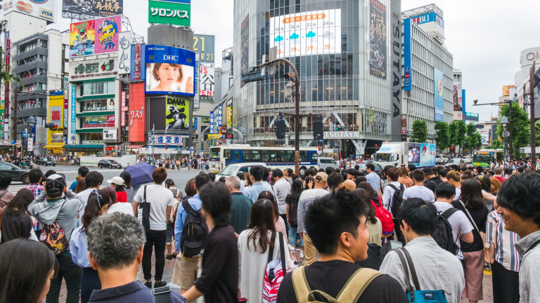 Япония легализира Airbnb. И броят на предложените жилища се срина