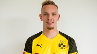 Борусия Дортмунд официално обяви трансфера на нападателя на Айнтрахт Франкфурт