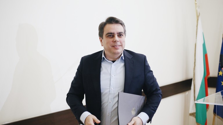 Асен Василев, министър на финансите и вицепремиер по еврофондовете, е