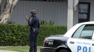 Петима убити при стрелба в Санта Моника