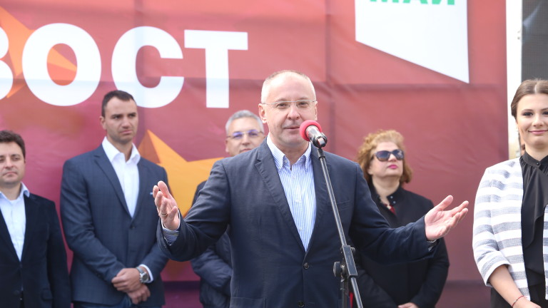 Станишев предупреди: ГЕРБ да не бързат да празнуват, БСП има шанс на изборите
