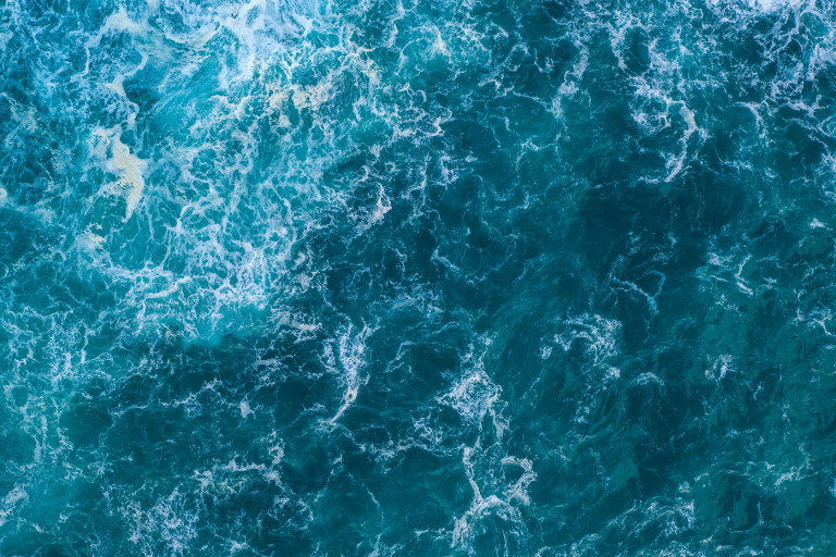 Морската вода има сила, която не е за подценяване