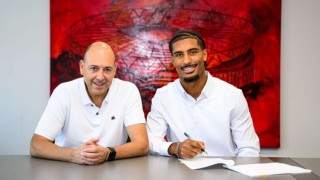 Байер Леверкузен привлече Лоик Баде от Севиля