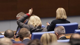 Депутатите приеха на второ четене закриването на Комисията за противодействие