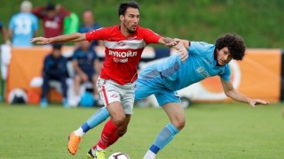 Българският национал Ивелин Попов игра 70 минути за Спартак Москва