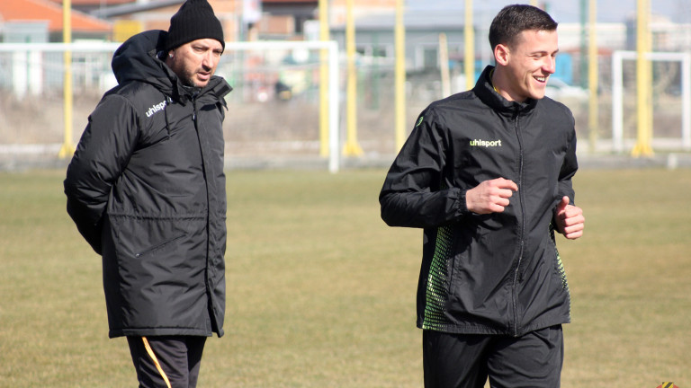 От Ботев (Пловдив) обявиха кога Александър Тонев ще е готов за игра