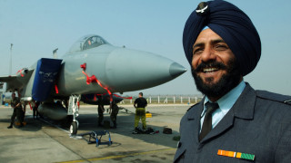 Индийски журналист публикува кратък видеоклип за който се твърди че