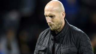 Старши треньорът на Фейенорд Яп Стам подаде оставка само ден след