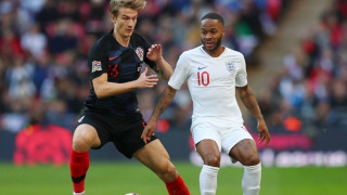 Рахийм Стърлинг заяви че ще помага на Джейдън Санчо с