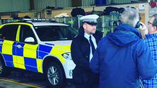 Полицията в Корнуол Англия съобщава че мъж убит при катастрофа
