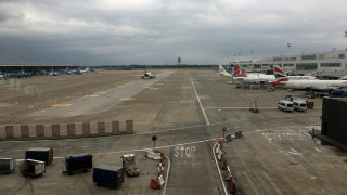 Белгия се присъедини към Нидерландия като забранява от полунощ полетите