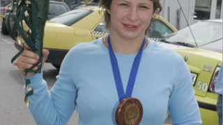 Станка Златева си осигури медал на световното по борба