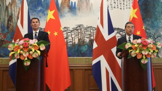 Китай предложи на Великобритания преговори за сключване на споразумение за