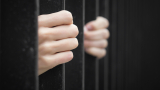 Прокуратурата се хвали с осъден за подкуп пазач от врачанския затвор 
