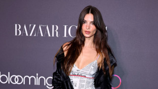 Щом стане въпрос за парти тоалетите на Емили Ратайковски няма