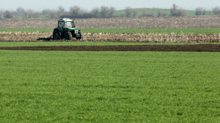 Президентът Румен Радев сезира Конституционния съд за промените в Закона