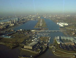 За пръв път от година жилищата в Лондон поевтиняват