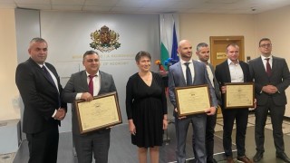 Две компании инвестират 11 млн. лв. и разкриват 215 нови работни места в България