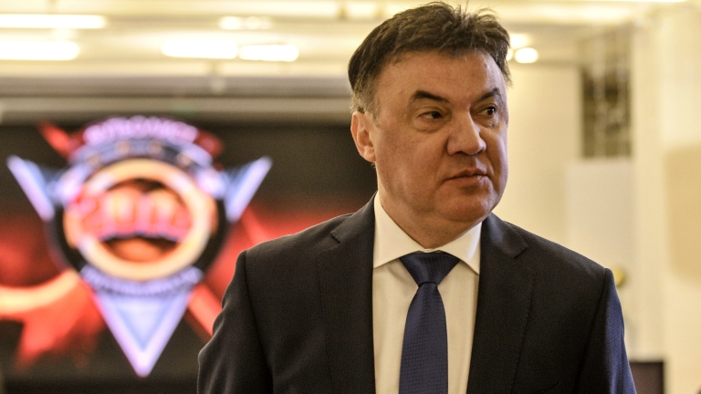 Президентът на Българския футболен съюз Борислав Михайлов подаде оставка, съобщи