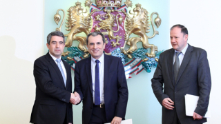 След тежки консултации при Плевнелиев, шанс за бюджета на Здравната каса