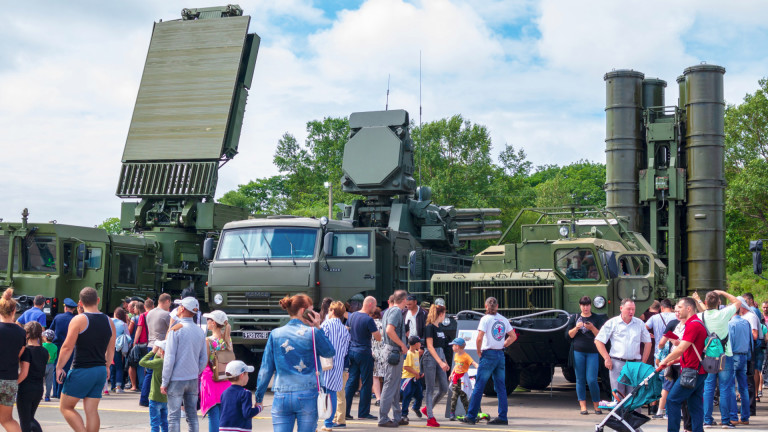 Конгресът на САЩ готви санкции срещу Анкара заради С-400