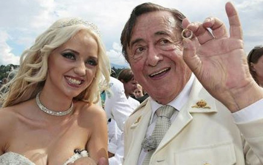 81-годишен милиардер се ожени за момиче на Плейбой