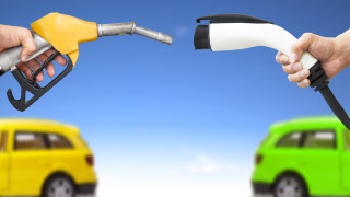 Може ли една бензинова кола да е по-"зелена" от електрическа?