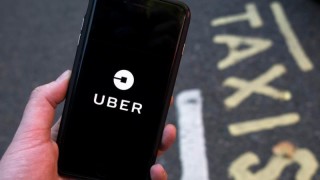 Uber заплаши да се оттегли от Австрия заради нов закон