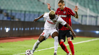 Халфът Октавио който беше най постоянният футболист на Локомотив София напусна