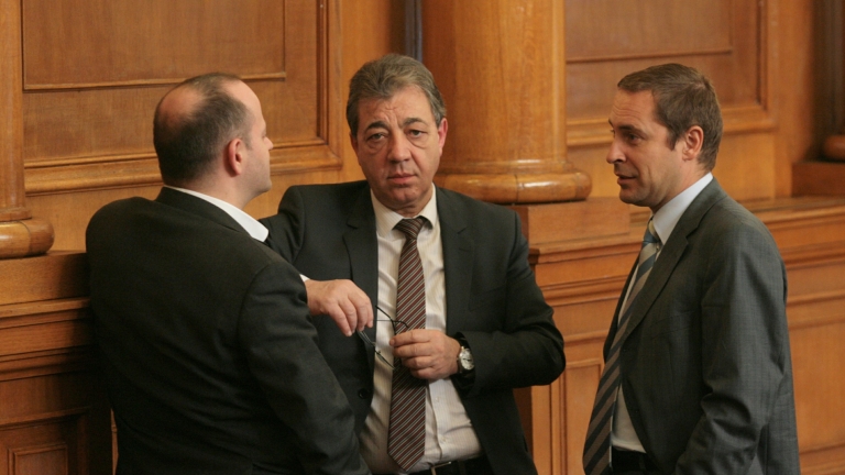 ДСБ отхвърлят декларация на останалите реформатори, защитаваща областния Пенев