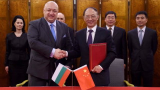 Кралев подписа споразумение за сътрудничество в областта на спорта с китайския министър Лиу Пън