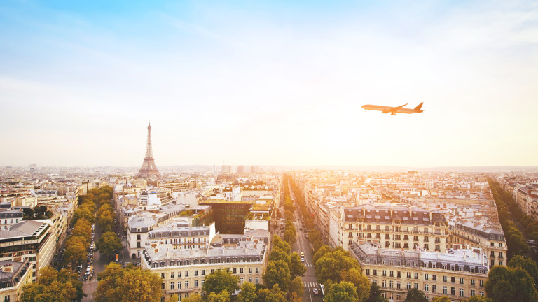 Франция налага екоданък на авиокомпании
