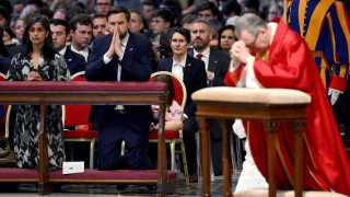 Вицепрезидентът на САЩ Джей Ди Ванс католик и открит критик