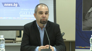 Информацията за Covid 19 се превърна в бял шум т е всеки