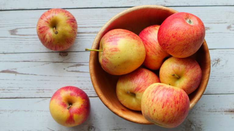 3 рецепти за козметични продукти с ябълки