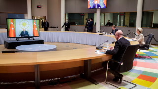 Шефове на Европейския съюз притиснаха турския президент Реджеп Тайип Ердоган