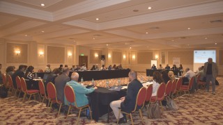 Недостигът на работна сила задържа растежа на България