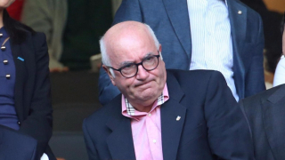 Президентът на Италианската футболна федерация Карло Тавекио обяви възможните варианти