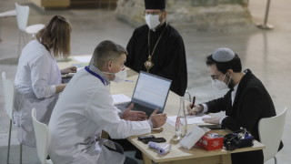 Украйна регистрира рекордна смъртност от коронавирус за втори пореден ден